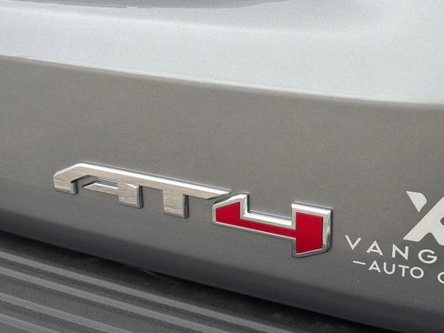 New 2026 GMC Yukon AT4 Ultimate w/ LPO, Floor Liner Package AWD/4WD image 31