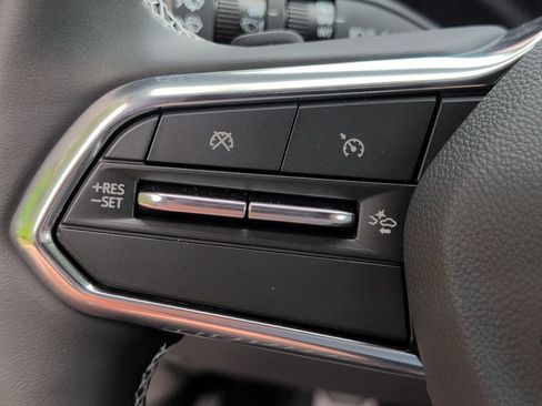 New 2025 Chevrolet Blazer EV LT AWD/4WD image 25