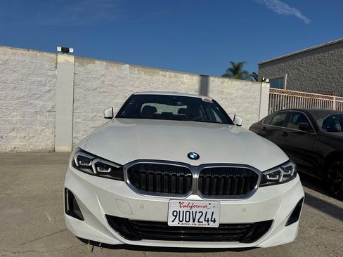Used 2025 BMW 330i xDrive Sedan AWD/4WD image 10