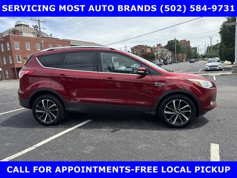 Used 2014 Ford Escape Titanium AWD/4WD image 2