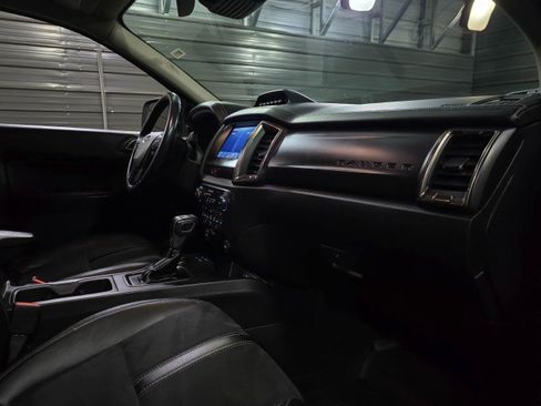 Used 2022 Ford Ranger Lariat w/ Tremor Off-Road Package image 12