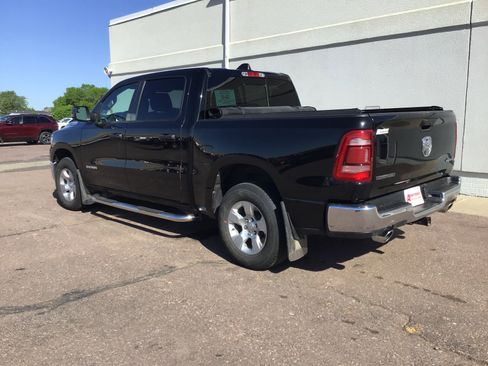 Used 2023 RAM 1500 Big Horn AWD/4WD image 7