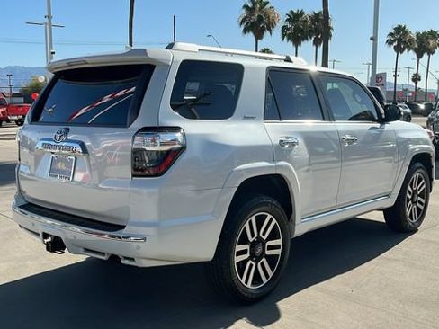 Used 2021 Toyota 4Runner Limited AWD/4WD image 26