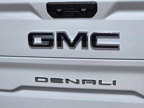 New 2026 GMC Sierra 1500 Denali Ultimate AWD/4WD image 7