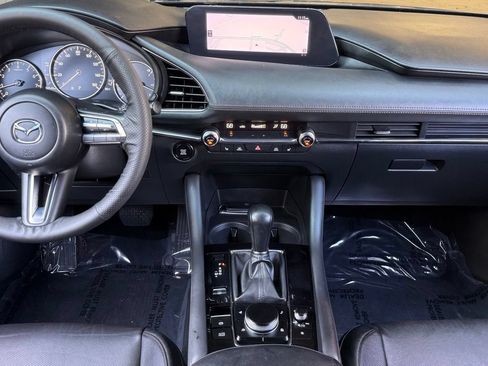Used 2021 MAZDA MAZDA3 s FWD image 27