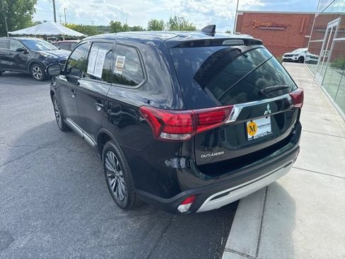 Used 2020 Mitsubishi Outlander ES AWD/4WD image 4