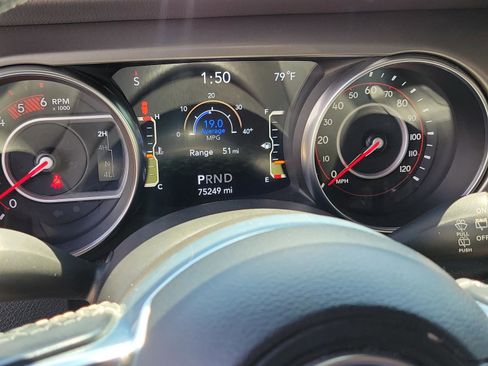 Used 2021 Jeep Wrangler Unlimited Rubicon image 22