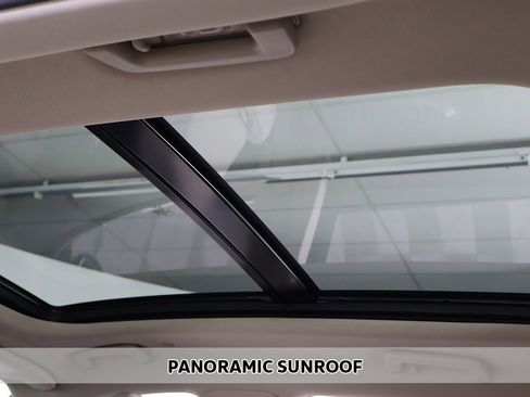 Used 2022 Lincoln Nautilus Reserve image 4