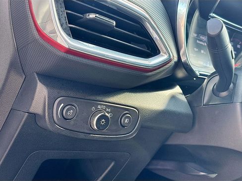 Used 2022 Chevrolet TrailBlazer RS w/ Sun and Liftgate Package image 10