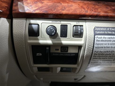 Used 2011 Subaru Outback 2.5i Limited w/ PWR Moonroof Pkg image 16