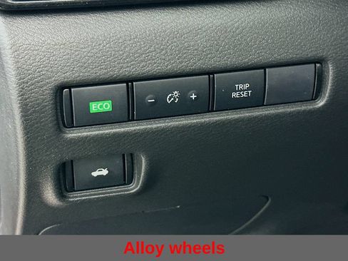 Certified 2023 Nissan Sentra SV w/ Trunk Package FWD image 17