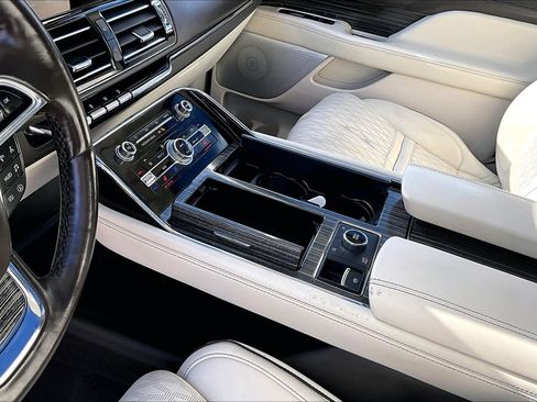 Used 2023 Lincoln Navigator Black Label image 14