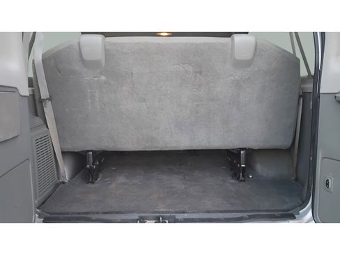 Used 2014 Ford E-350 and Econoline 350 XLT image 38