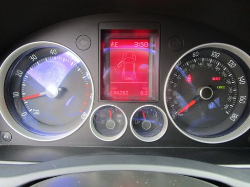 Used 2007 Volkswagen GTI 4-Door FWD image 14