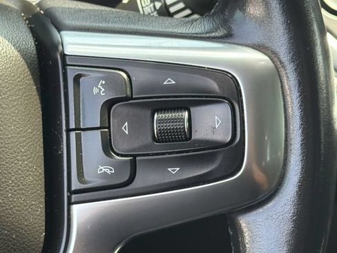 Used 2020 Chevrolet Blazer LT FWD image 27