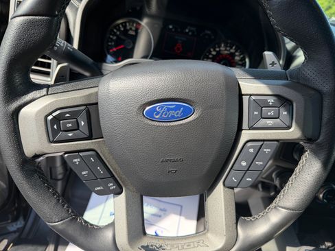Used 2019 Ford F150 Raptor w/ Equipment Group 802A Luxury image 19
