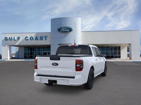 New 2025 Ford Maverick Lobo image 8