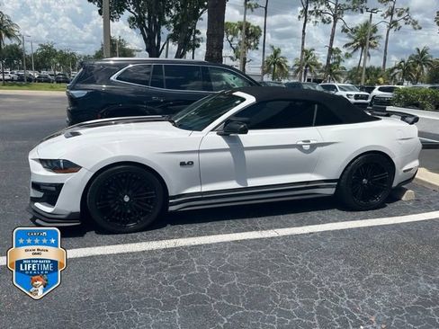 Used 2020 Ford Mustang GT Premium RWD image 3