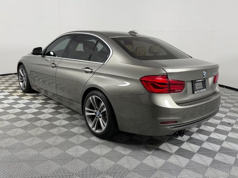 Used 2017 BMW 330i Sedan RWD image 7