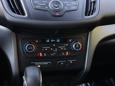 Used 2018 Ford Escape SE AWD/4WD image 35