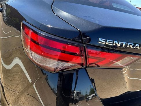 Used 2024 Nissan Sentra SV image 31