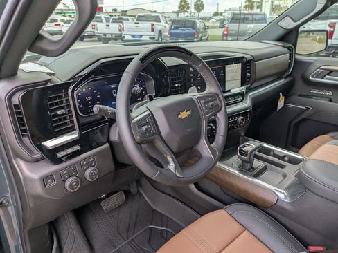 New 2026 Chevrolet Silverado 1500 High Country image 13