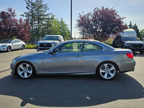 Used 2011 BMW 328i Convertible RWD image 4
