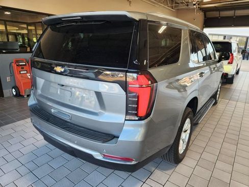 Used 2025 Chevrolet Tahoe LT AWD/4WD image 6