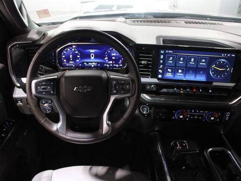 Used 2024 Chevrolet Silverado 1500 RST w/ Dark Appearance Package AWD/4WD image 31