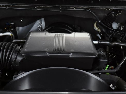 Used 2025 Chevrolet Silverado 2500 Custom w/ Custom Value Package AWD/4WD image 27