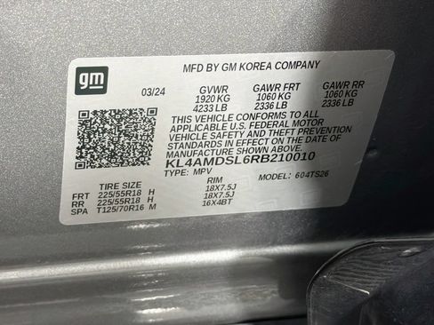 Used 2024 Buick Encore GX Sport Touring FWD image 29