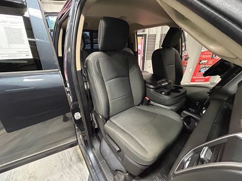 Used 2020 RAM 2500 Tradesman AWD/4WD image 3