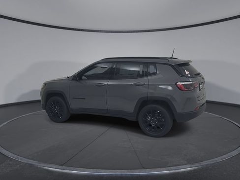 New 2026 Jeep Compass Latitude AWD/4WD image 10