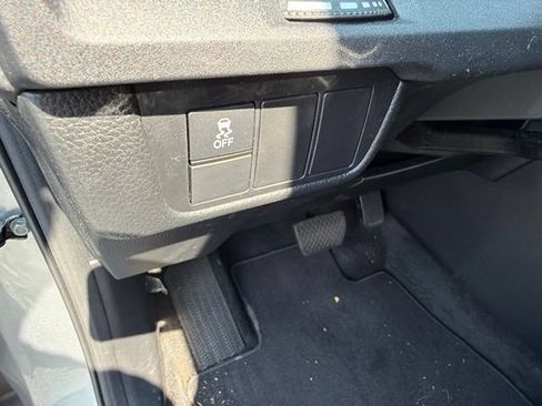 Used 2025 Honda CR-V LX image 15