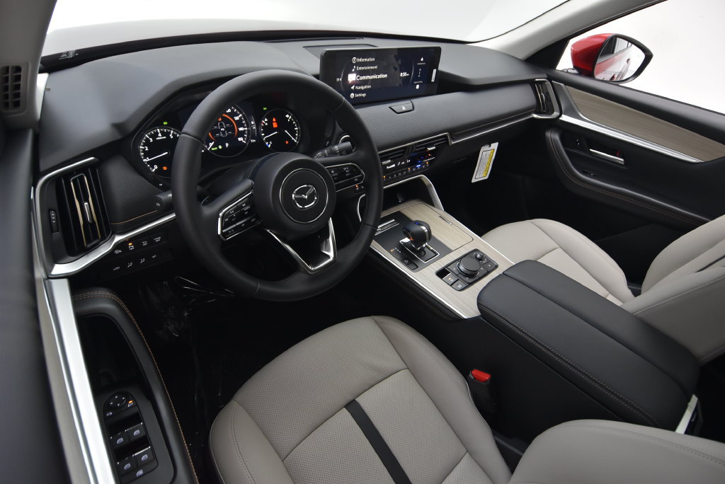 New 2026 MAZDA CX-90 3.3 Turbo w/ Preferred Package AWD/4WD image 31