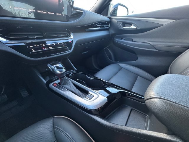 Used 2025 Buick Envista Preferred FWD image 10