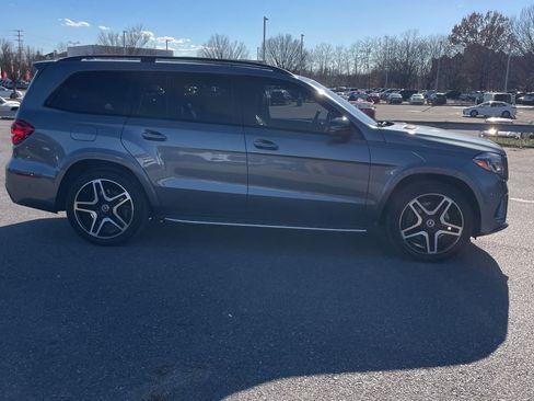 Used 2018 Mercedes-Benz GLS 550 4MATIC image 3
