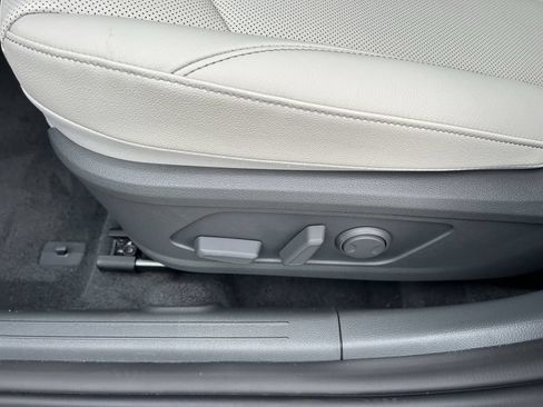 New 2026 Hyundai Sonata Limited FWD image 25