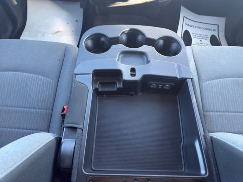 Used 2023 RAM 1500 Classic SLT image 15