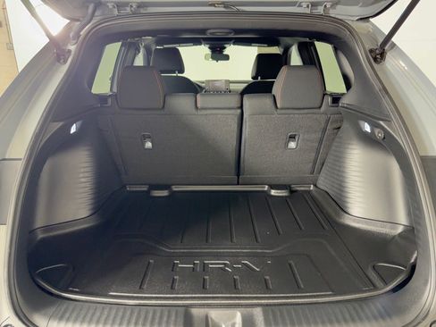 Certified 2025 Honda HR-V Sport image 28
