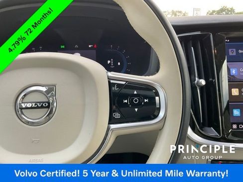 Certified 2023 Volvo S60 B5 Core image 20