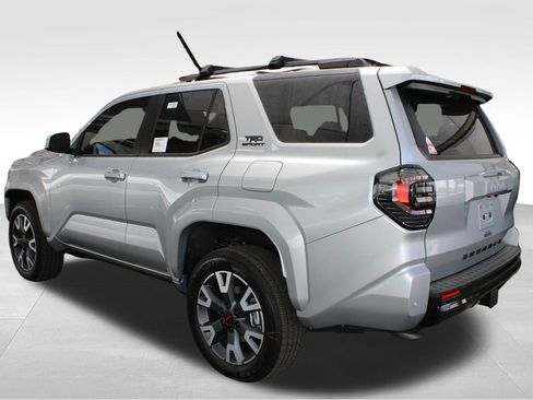 New 2026 Toyota 4Runner TRD Sport AWD/4WD image 12
