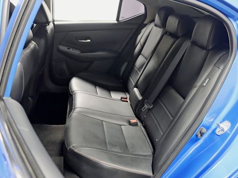 Used 2021 Nissan Sentra SR w/ SR Premium Package FWD image 24