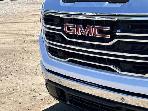 New 2026 GMC Sierra 1500 SLT w/ SLT Premium Plus Package AWD/4WD image 30