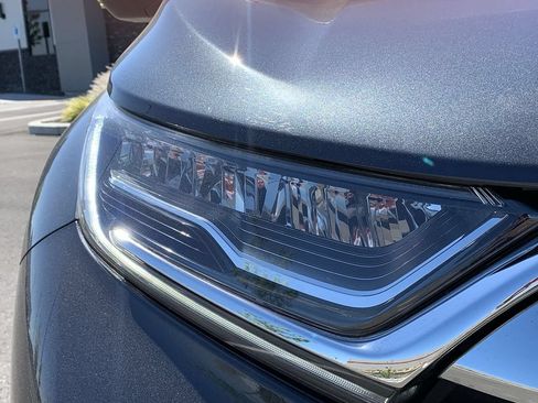 Used 2019 Honda CR-V Touring image 9