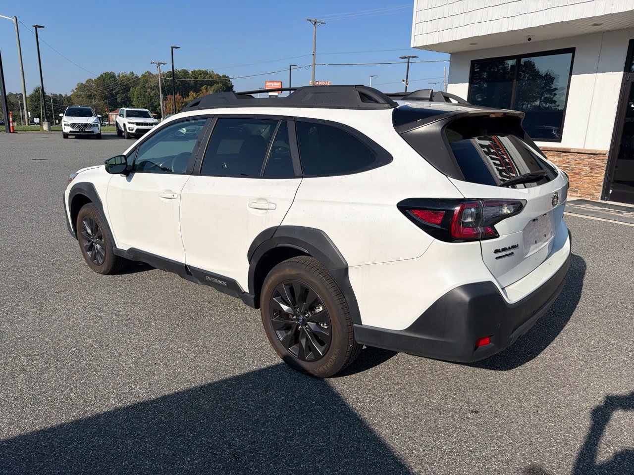 Used 2025 Subaru Outback Onyx Edition AWD/4WD image 7