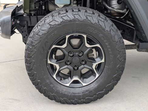 Used 2020 Jeep Wrangler Unlimited Rubicon image 24