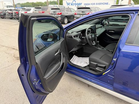 Used 2020 Toyota Corolla SE FWD image 12