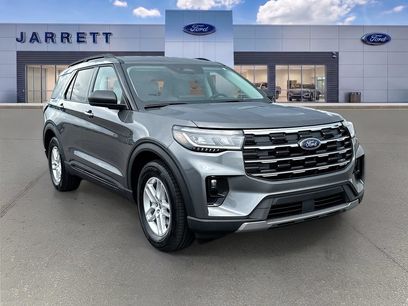 New 2026 Ford Explorer Active w/ Active Comfort Package