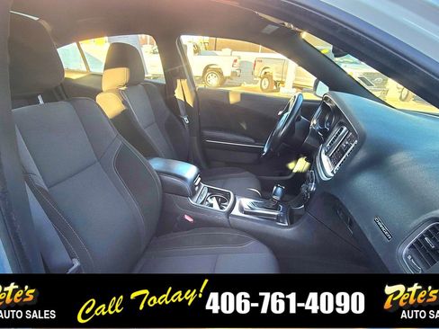 Used 2021 Dodge Charger SXT image 15
